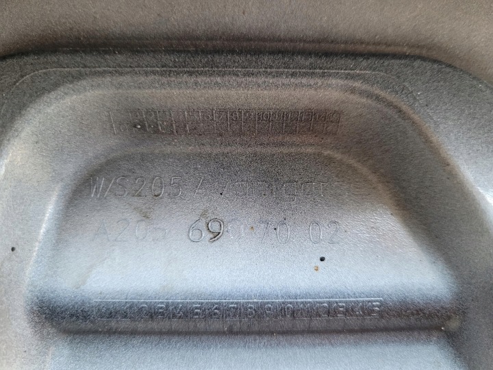 MOULURE SEUIL DROITE A2056907002 MERCEDES C W205 S205 149