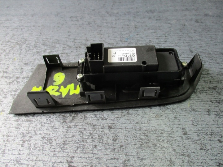 COMMUTATEUR PANNEAU VITRE MAZDA 6 GS1D66370 03124600
