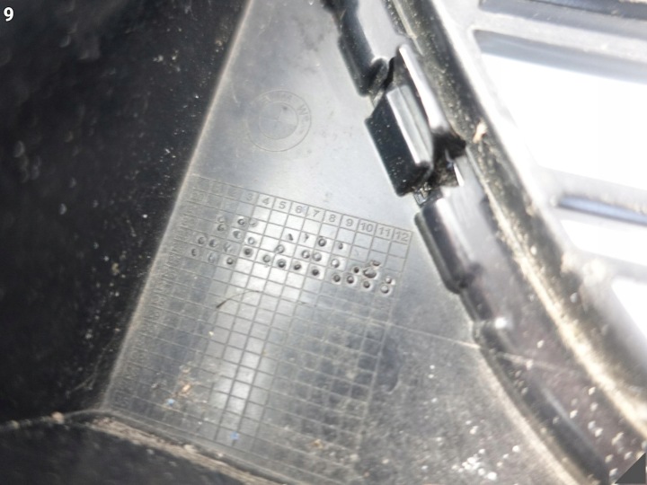 BMW X1 U11 MODULE 22- INFÉRIEURE GRILLE CALANDRE DANS PARE-CHOCS AVANT SOUS PDC