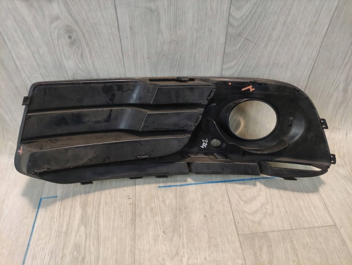 AUDI Q5 8R LIFT GRILLE HALOGÈNE DROIT AVANT 8R0807682J