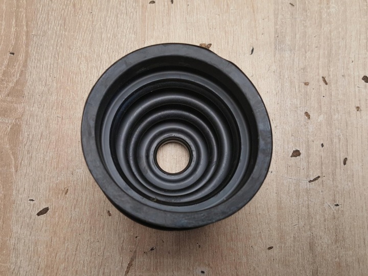 PROTECTION ARTICULATION DEMI-ARBRES TRANSMISSION C-8001