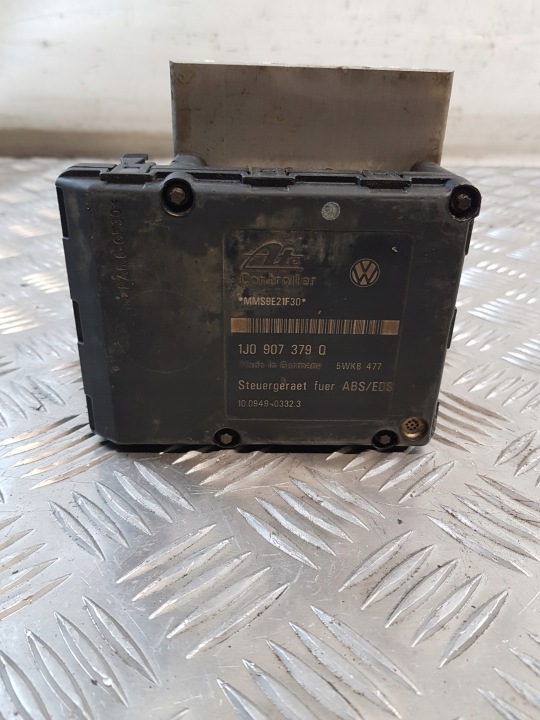 POMPE ABS 1J0907379Q 1J0614217E SKODA OCTAVIA I