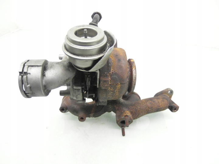 TURBOCOMPRESSEUR VW GOLF V 2.0 TDI 03G253018A GT1749VA