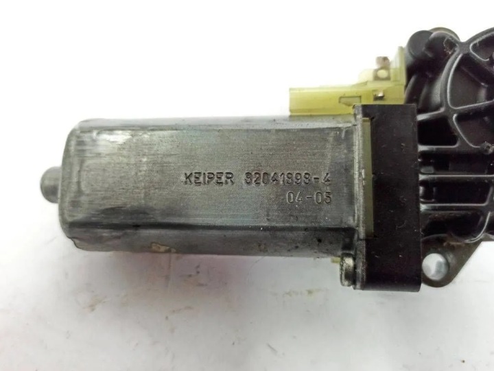 PETIT MOTEUR AVANT DROIT SIÈGES MERCEDES-BENZ E (W211) 0390203002 3.0L