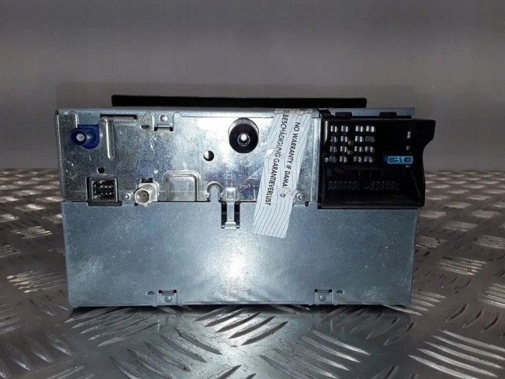 RADIO SANS NAVIGATION OPEL ASTRA H ESTATE (L35) 13262751 1.7L DIESEL 74KW