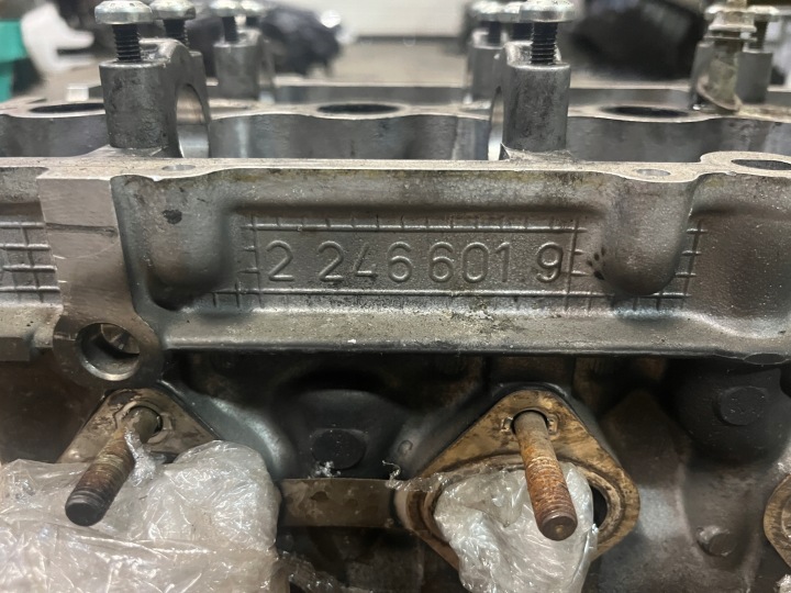 BMW CULASSE 320 E46 2.0 D M47 22466019