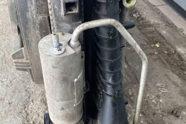 ENSEMBLE RADIATEURS OPEL VECTRA C ESTATE 8763648 1.9L DIESEL 2007