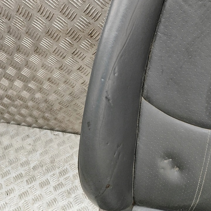 SIÈGE AVANT DROIT PORSCHE BOXSTER (987) 99752132900 34291339 2.7L 176KW