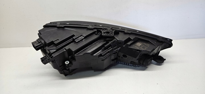 AUDI RS4 B9 LIFT PROJECTEUR MATRIX PHARE GAUCHE NOIRE