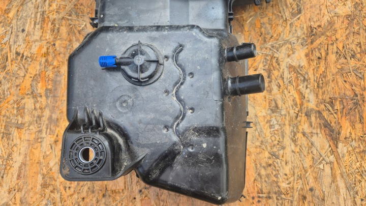 RÉSERVOIR ADBLUE CONTRÔLEUR 5QF131877P 5Q0131969G COMME VW SKODA AUDI
