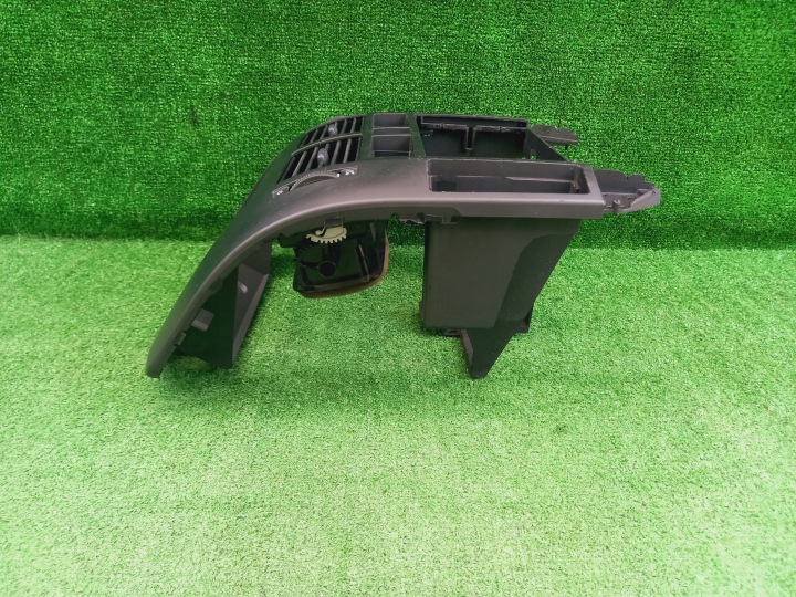 VW POLO IV 9N 01-05 OCULAIRE CORBEILLE CONSOLE CENTRALE CHÂSSIS RADIO GRILLES CONDUIT D'AIR