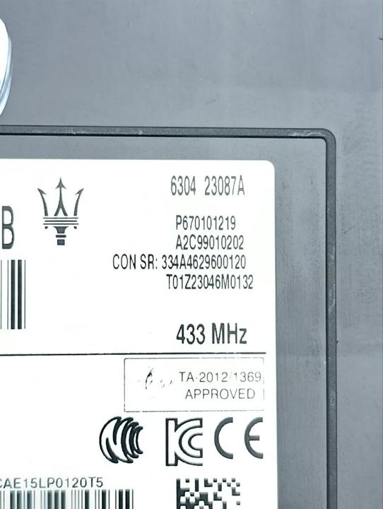 CONTRÔLEUR ELEKTRONICZNEGO DOSTEPU I URUCHOMIANIA VOITURES (KESSY) MASERATI