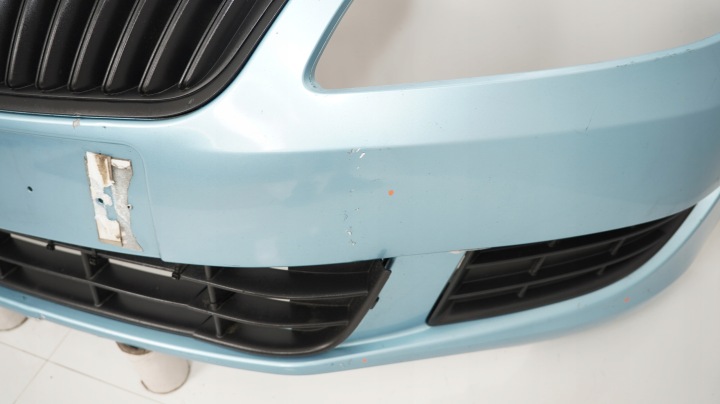 PARE-CHOCS AVANT AVANT SKODA ROOMSTER LIFT 10-14R LF5T