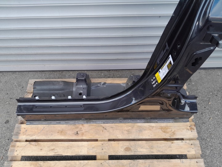 BMW G01 X3 LCI POTEAU SEUIL GAUCHE A90