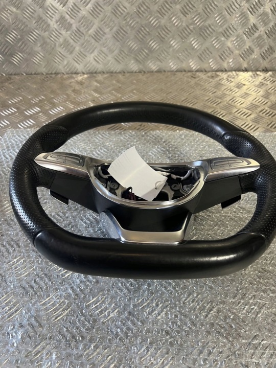 MERCEDES-BENZ OE A0004606303