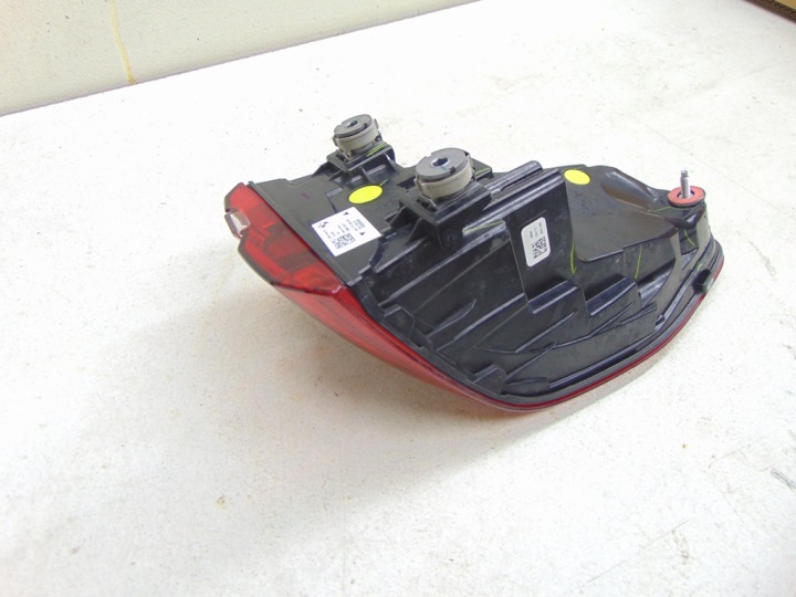 BMW X7 G07 22- PHARE ARRIÈRE DROITE ARRIÈRE 2SK2471