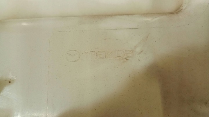 MAZDA 3 III BM 13-18 RÉSERVOIR RÉSERVOIR LIQUIDE LAVE-GLACES C507
