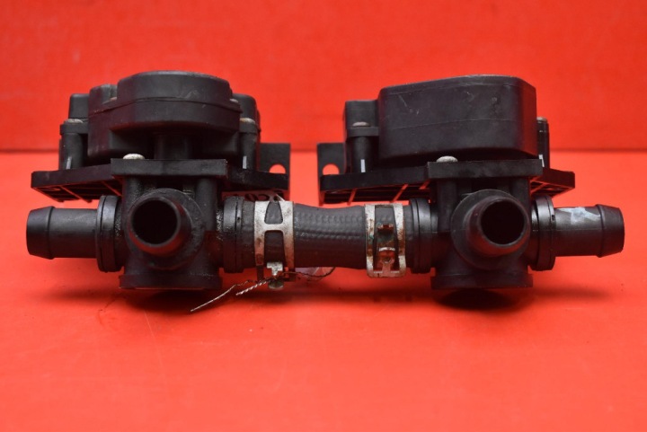POMPE POMPE CIRCULATION EAU 1064225-00-E TESLA MODÈLE X 90D 525 KM 15-21