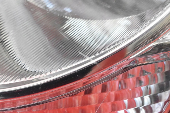 PROJECTEUR GAUCHE PHARE AVANT UK 96699881 OPEL ANTARA 06-15