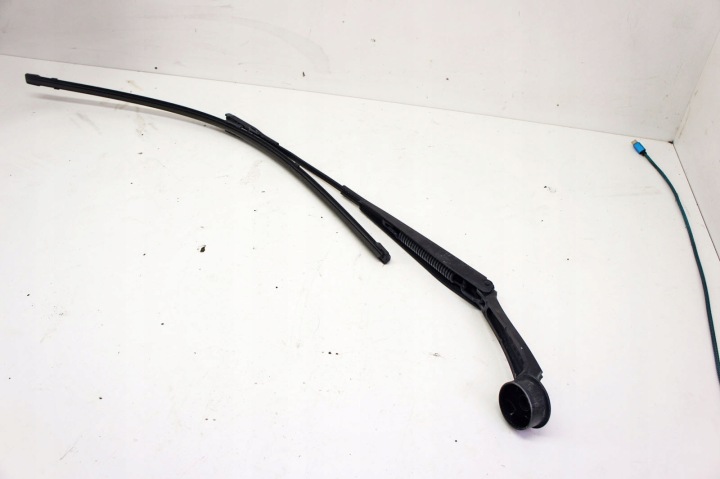 OE181 FORD MONDEO MK5 ESSUIE-GLACE GAUCHE AVANT