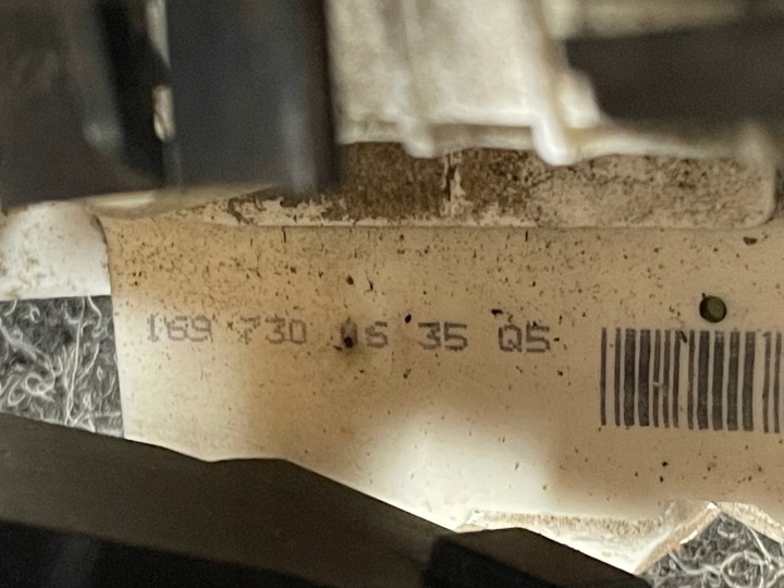 MERCEDES A-KLASA W169 POIGNÉE SERRURE DE PORTE DROIT ARRIÈRE 1697300635