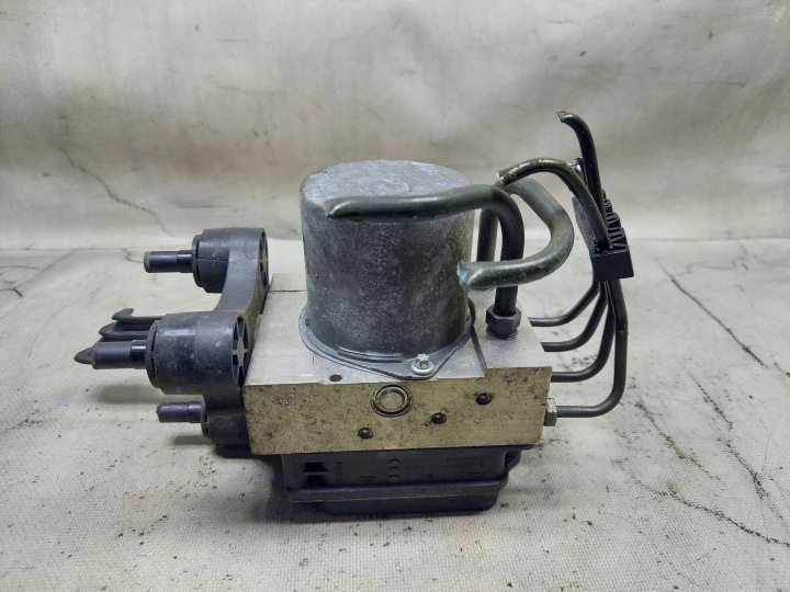 POMPE DE FREIN ABS A2124313512 MERCEDES W212 2.2