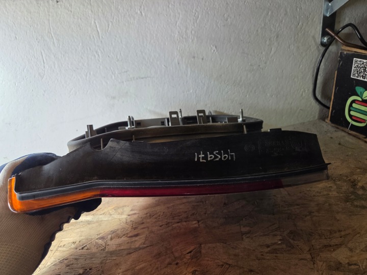 PHARE GAUCHE ARRIÈRE GAUCHE ARRIÈRE OPEL VECTRA C BERLINE 9185945