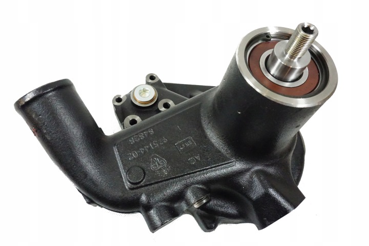 POMPE À EAU VALMET VALTRA V837079839 837079839