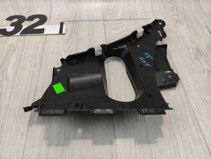 BMW X5 G05 GLISSIÈRE FIXATION PARE-CHOCS GAUCHE AVANT 8089501
