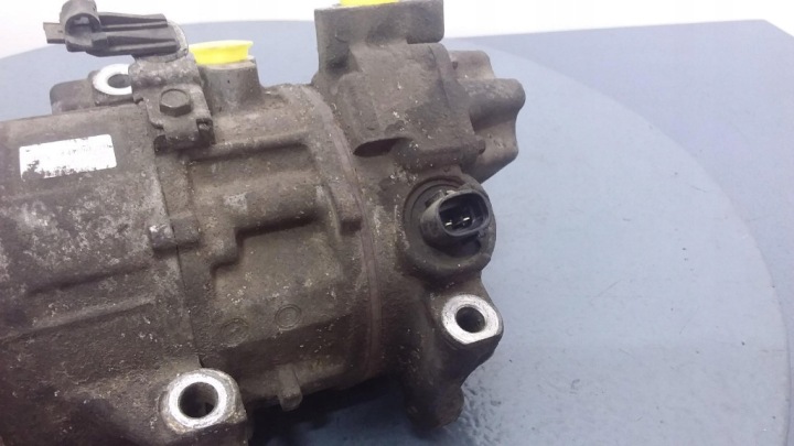 TOYOTA AVENSIS T25 LIFT 1.8B COMPRESSEUR DE CLIMATISATION 5SE12C 447260-2271