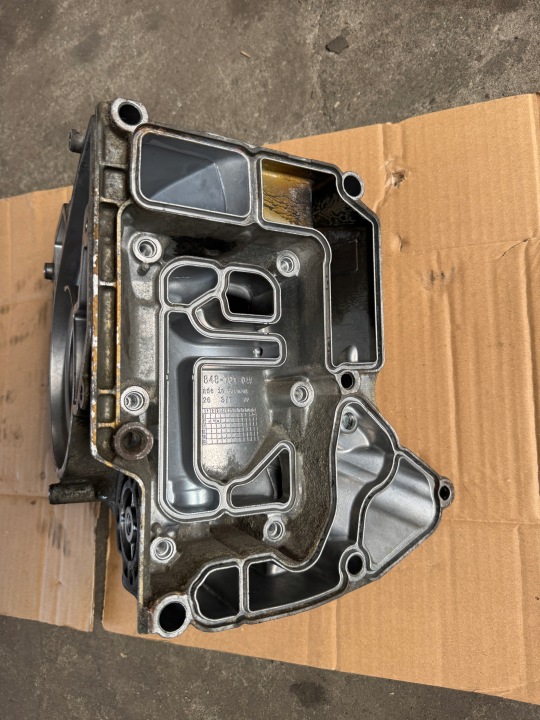 SUPPORT CHÂSSIS FILTRE HUILES MERCEDES ATEGO III E6 A9341800810