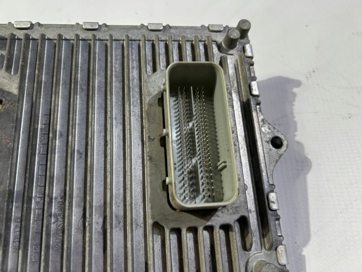 CONTRÔLEUR MODULE ORDINATEUR MOTEUR ECU DODGE CHARGER CHALLENGER 3.6 2015-