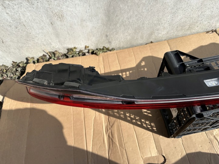 CACHE LED AUDI Q4 E-TRON 89A ARRIÈRE ARRIÈRE PHARE