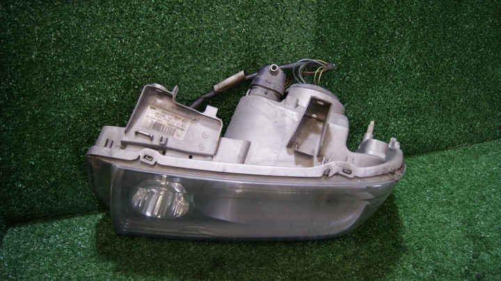 PHARE GAUCHE AVANT CITROEN JUMPY SCUDO 1 EXPERT 1 89009573