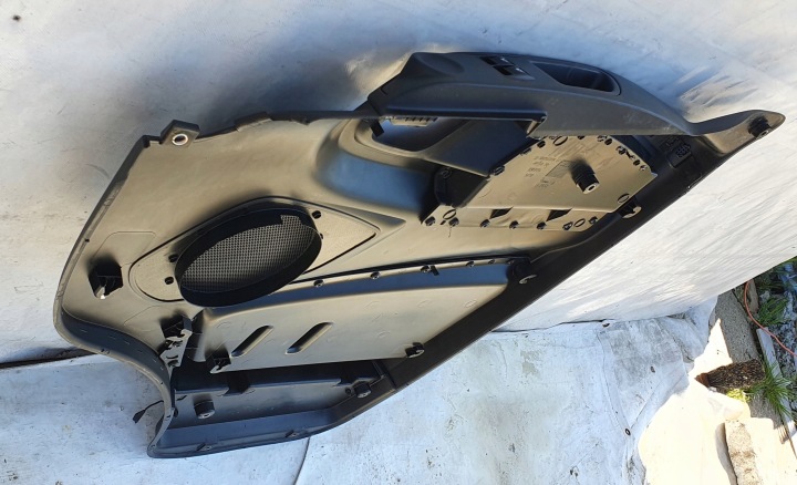 GARNITURE COLLECTEUR GAUCHE PORTES IVECO DAILY 4 IV 14-
