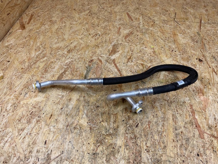 TUYAU TUYAU FIL CLIMATISATION VOLVO XC40 II 32275946 2017-
