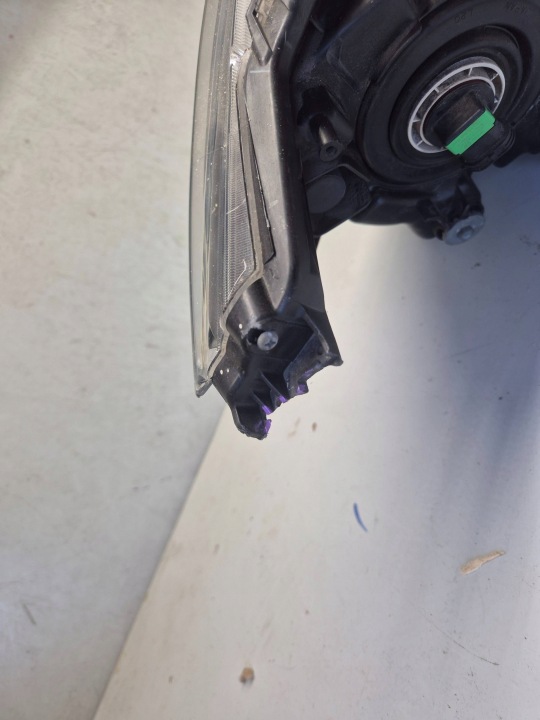 ENDOMMAGÉ PROJECTEUR GAUCHE CÔTÉ NISSAN QASHQAI J11 14-17 100-18013