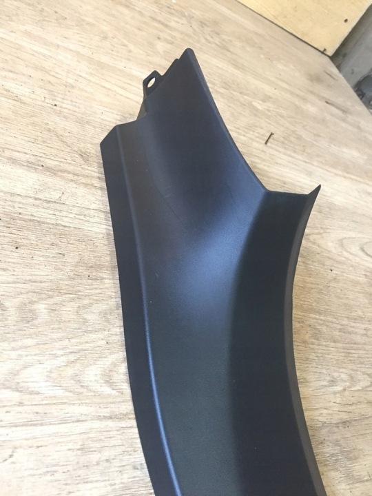 MOULURE SEUIL PORTES GAUCHE AVANT TESLA X 103598500E