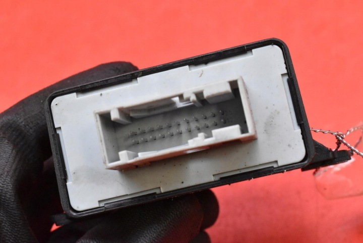 CONTRÔLEUR MODULE DE COMMANDE D'ÉCLAIRAGE 8K0907357B AUDI A5 8T 07-11