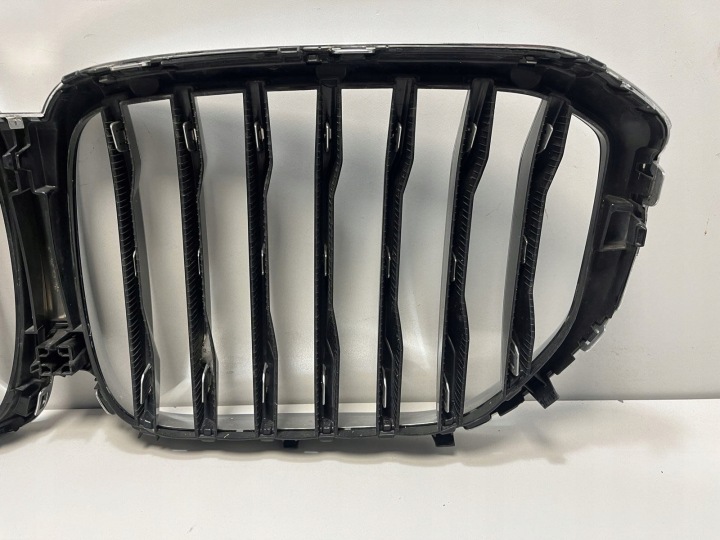 GRILLE VENTILATION BMW X5 G05 7454887