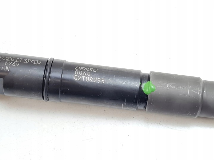 VOLVO OE 31336769 INJECTEUR