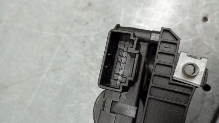 PETIT MOTEUR RÉCHAUFFEURS 4F0820511B 0132801319 AUDI A8 D3 02-09R 3.0 TDI 233KM