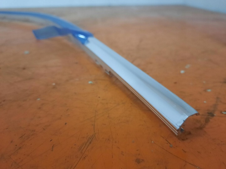 AUDI A4 B8 AVANT UNIVERSEL 07-15 MOULURE DÉCORATIVE CHROME TOITS GAUCHE 8K9853703