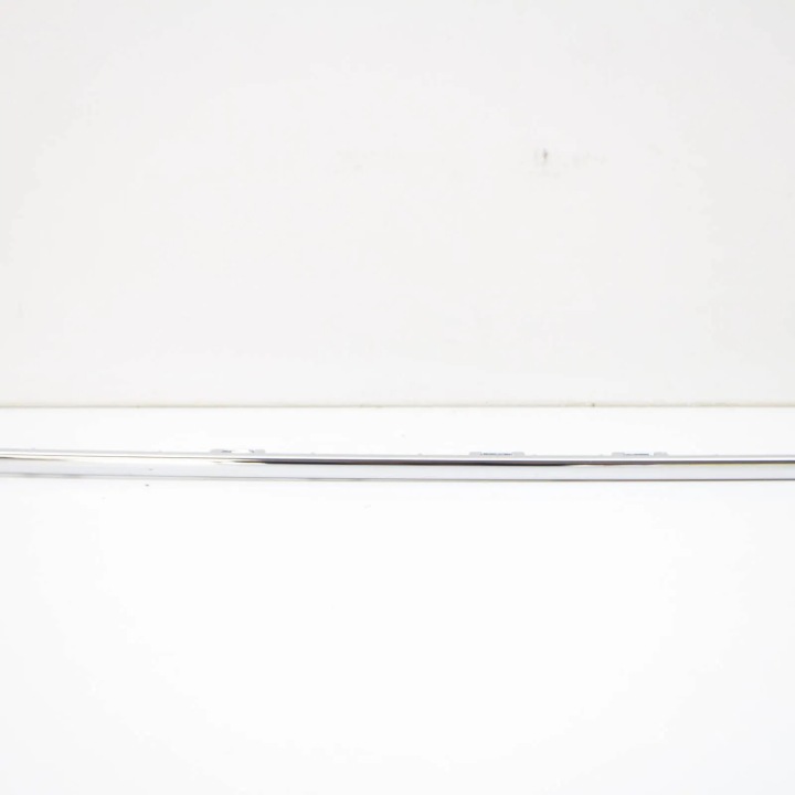 VW TIGUAN AD/BW 2 MOULURE CENTRALE PARE-CHOCS AVANT 5NA8531012ZZ
