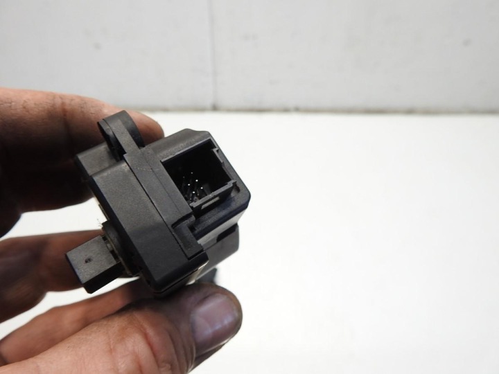PETIT MOTEUR RÉCHAUFFEURS PEUGEOT 1007 F663746XB