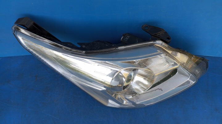 PHARE DROIT AVANT AVANT DROITE H279GR-DE TOYOTA AVENSIS T27 III 2008-2012
