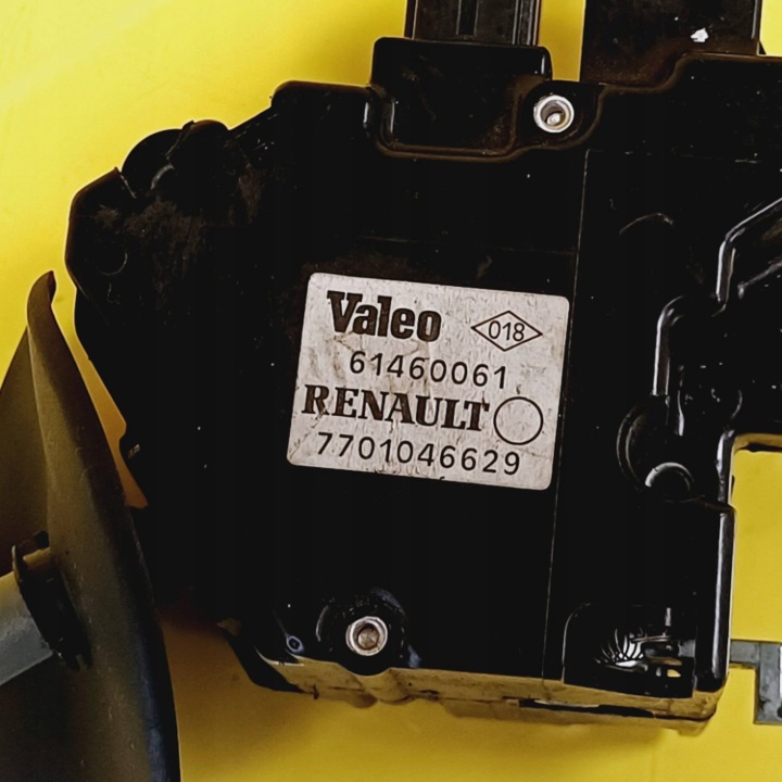 MANETTE COMMUTATEUR CLIGNOTANTS RENAULT TWINGO I 7701046629 NR692
