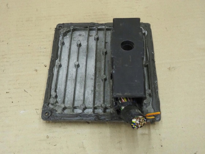 CONTRÔLEUR MOTEUR 6S61-12A650-NC FORD FIESTA MK6 (2002-2008)