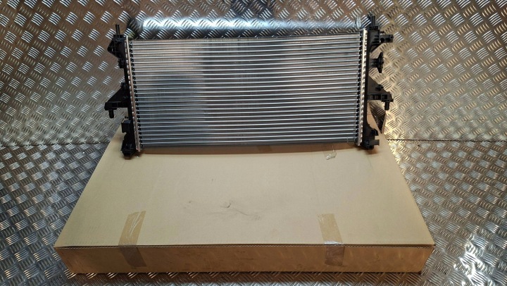 RADIATEUR EAU MAHLE 1361274080 FIAT DUCATO BOXER JUMPER 2.0 2.2.3 HDI