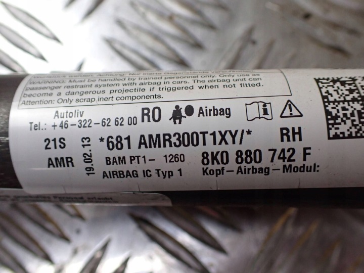 RIDEAU SÉCURITÉ AUDI A4 S4 B8 8K 8K0880742F DROITE CÔTÉ